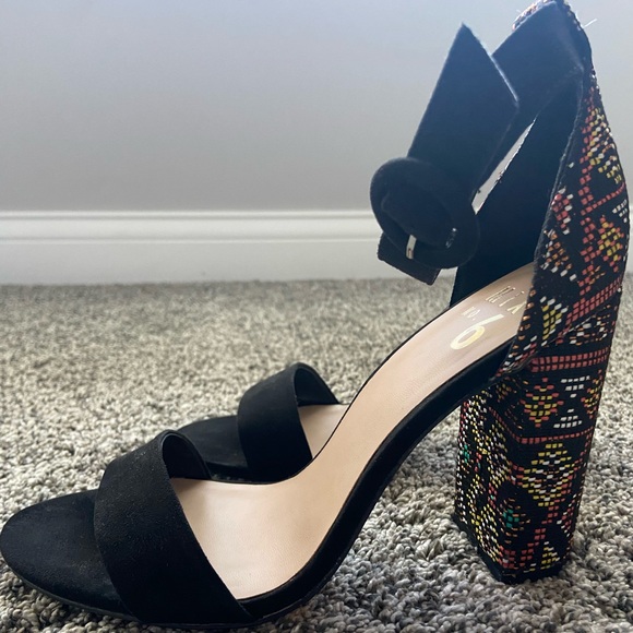 Mix No 6 Avery Sandal - Picture 2 of 9